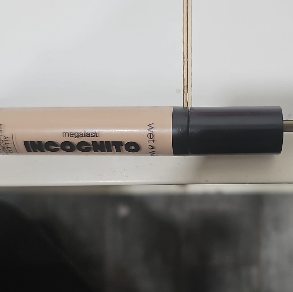 Wet n Wild Megalast Incognito Concealer - Creamy Beige